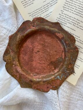 Vintage 50s Hammered Copper Plate Rustic Copper Tray Decorative Dish Wall Decor